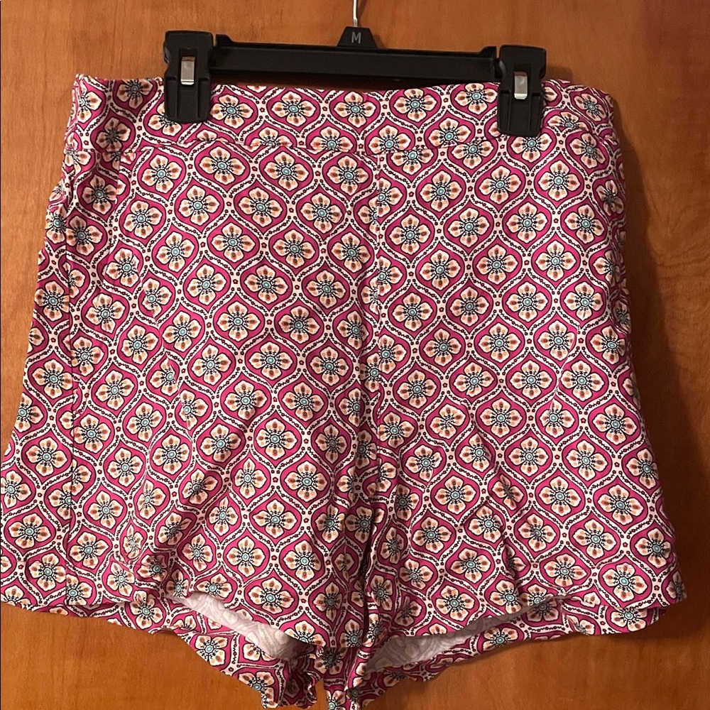 High-Waist Pink Patterned Women’s Shorts size Medium